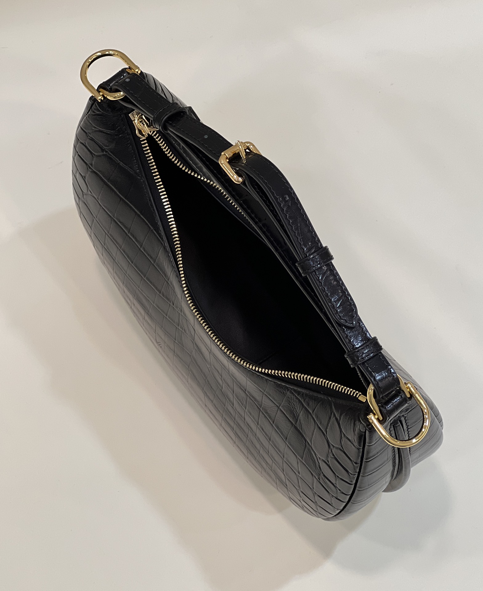 Bagsaaa F**di Small Graphy In Black Crocodile Leather - 10×29×24.5cm