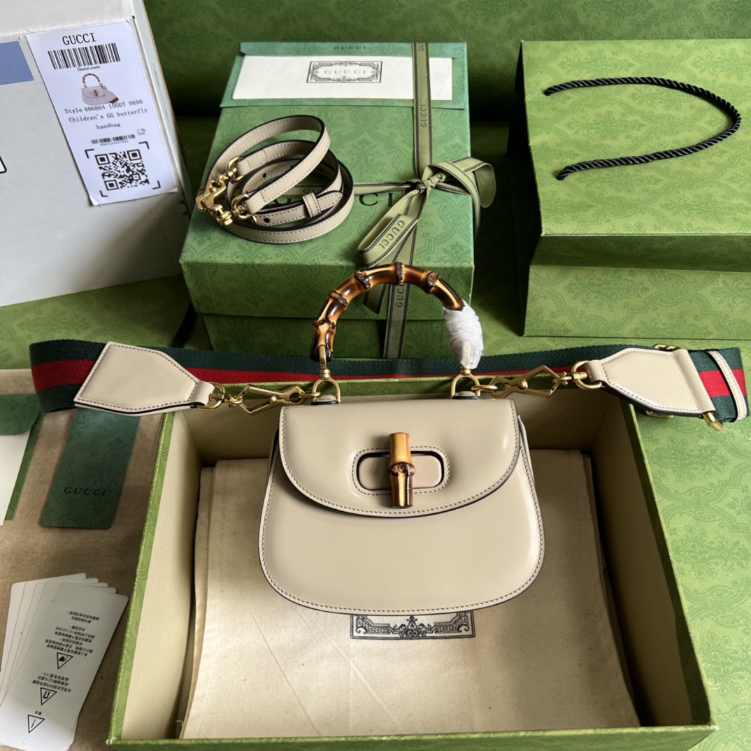 Bagsaaa Bamboo 1947 Mini Top Handle Creme Leather Bag - 17x12.5x8cm