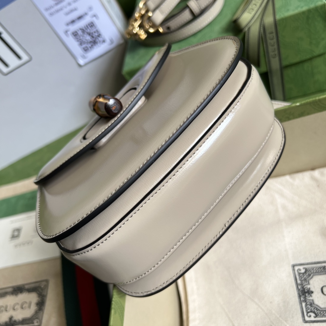 Bagsaaa Bamboo 1947 Mini Top Handle Creme Leather Bag - 17x12.5x8cm