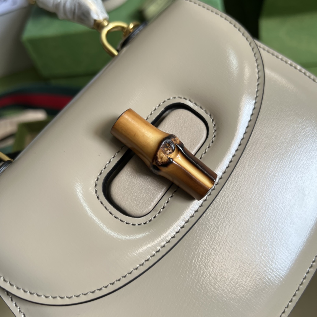 Bagsaaa Bamboo 1947 Mini Top Handle Creme Leather Bag - 17x12.5x8cm
