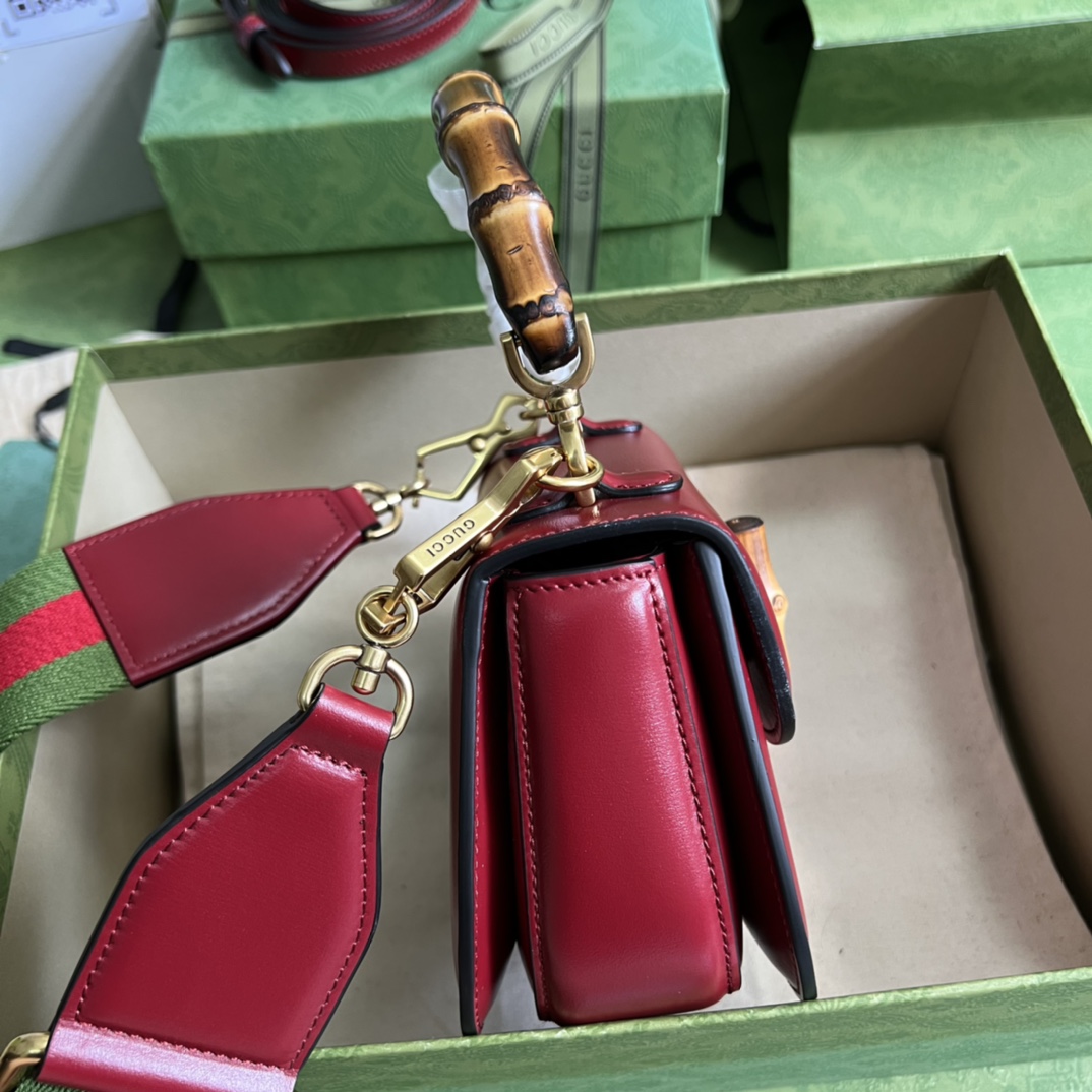 Bagsaaa Bamboo 1947 Mini Top Handle Red Leather Bag - 17x12.5x8cm