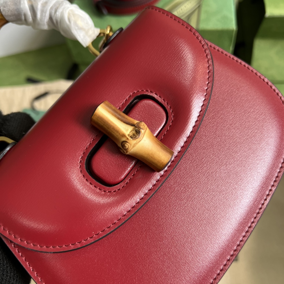 Bagsaaa Bamboo 1947 Mini Top Handle Red Leather Bag - 17x12.5x8cm