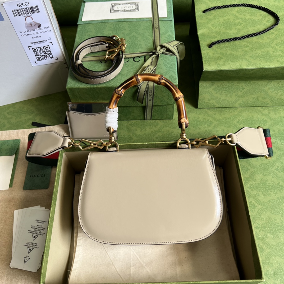 Bagsaaa Bamboo 1947 Small Top Handle Cream Leather Bag - 21x15x7cm