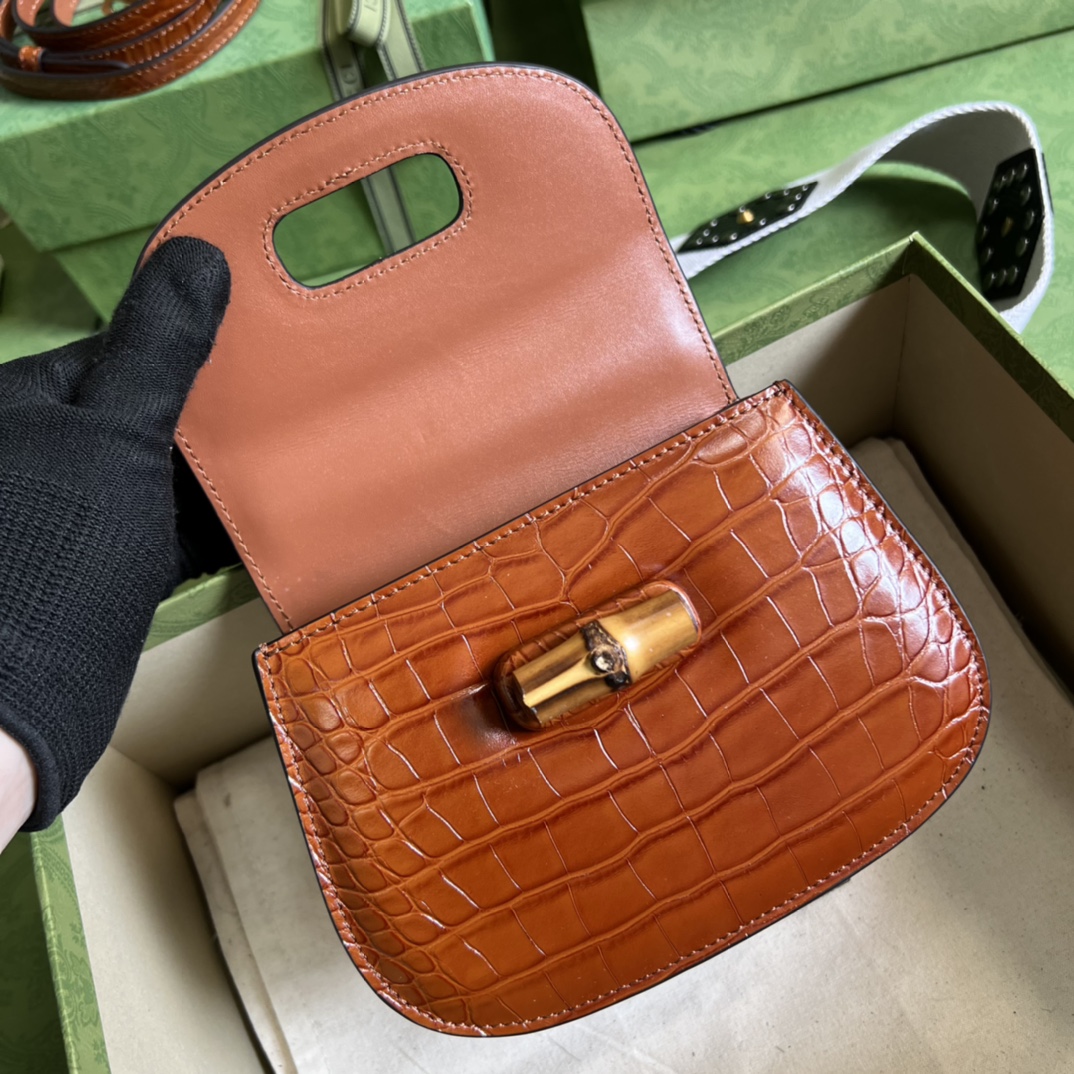 Bagsaaa Bamboo 1947 Mini Top Handle Brown Crocodile Leather Bag - 17x12.5x8cm