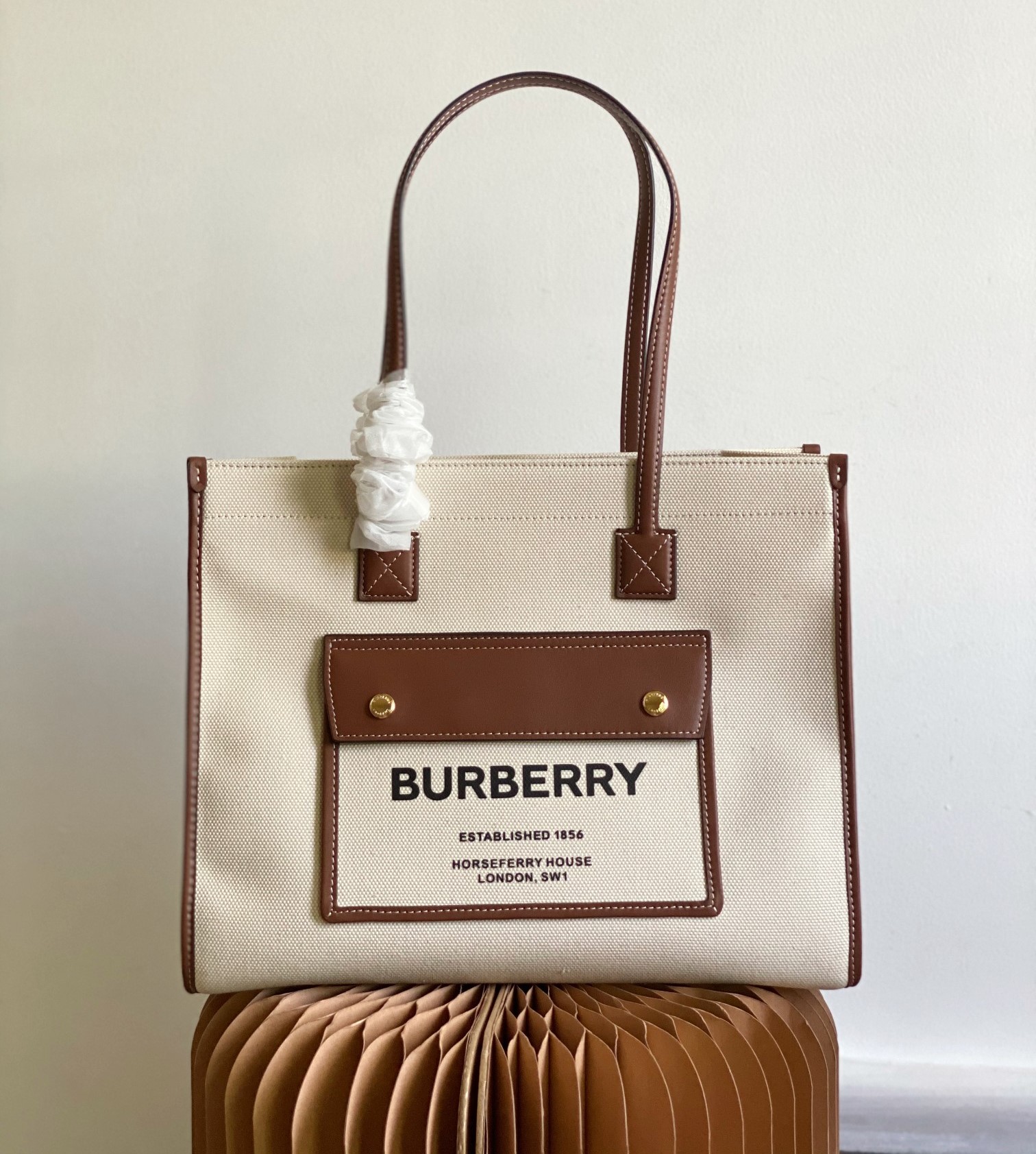 Bagsaaa Bv*b*rry White Freya Tote Bag 33*12.5*26cm