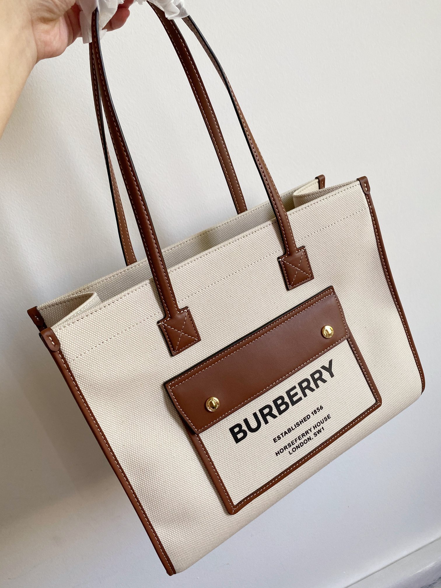 Bagsaaa Bv*b*rry White Freya Tote Bag 33*12.5*26cm