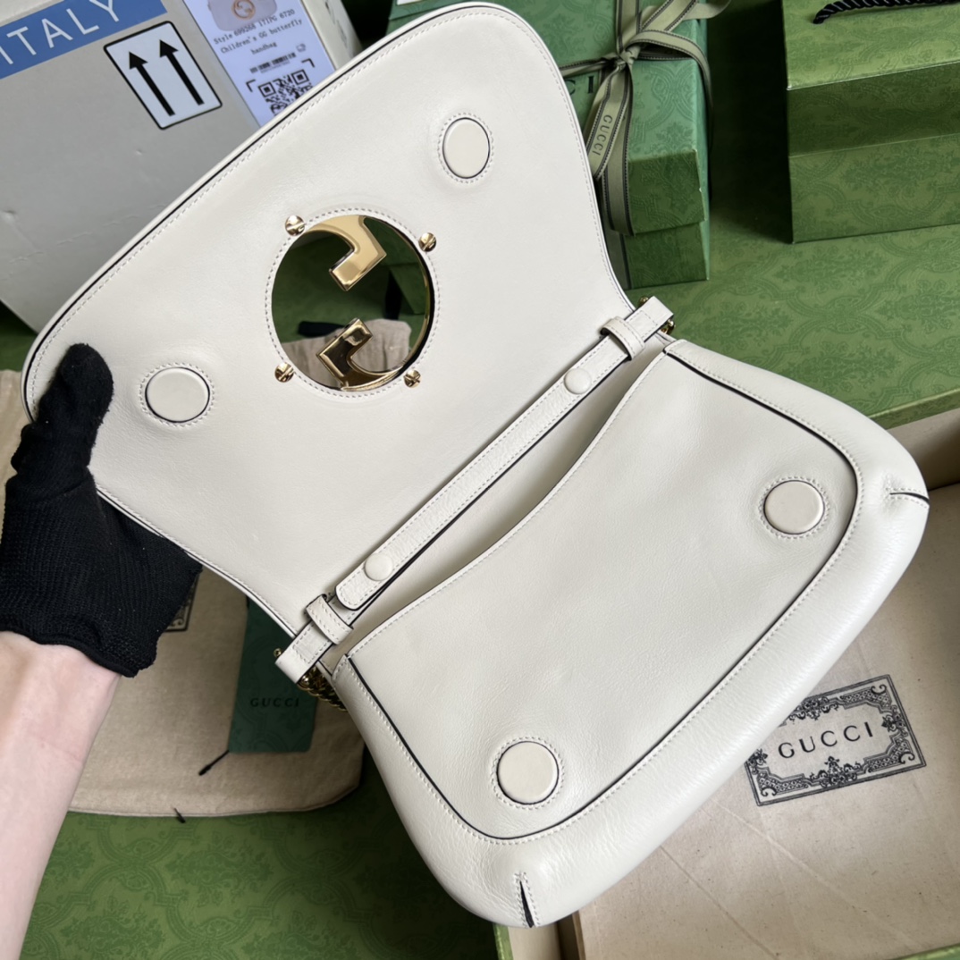 Bagsaaa Gvc*1 Blondie Shoulder Bag White Leather 28x16x4cm