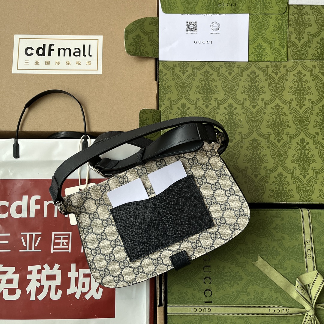 Bagsaaa Gvc*1 Blondie Belt Bag Black and Ebony - 24x14x5cm