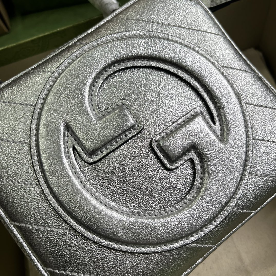 Bagsaaa Gvc*1 Blondie Top Handle Silver Leather Bag - 17x15x9cm