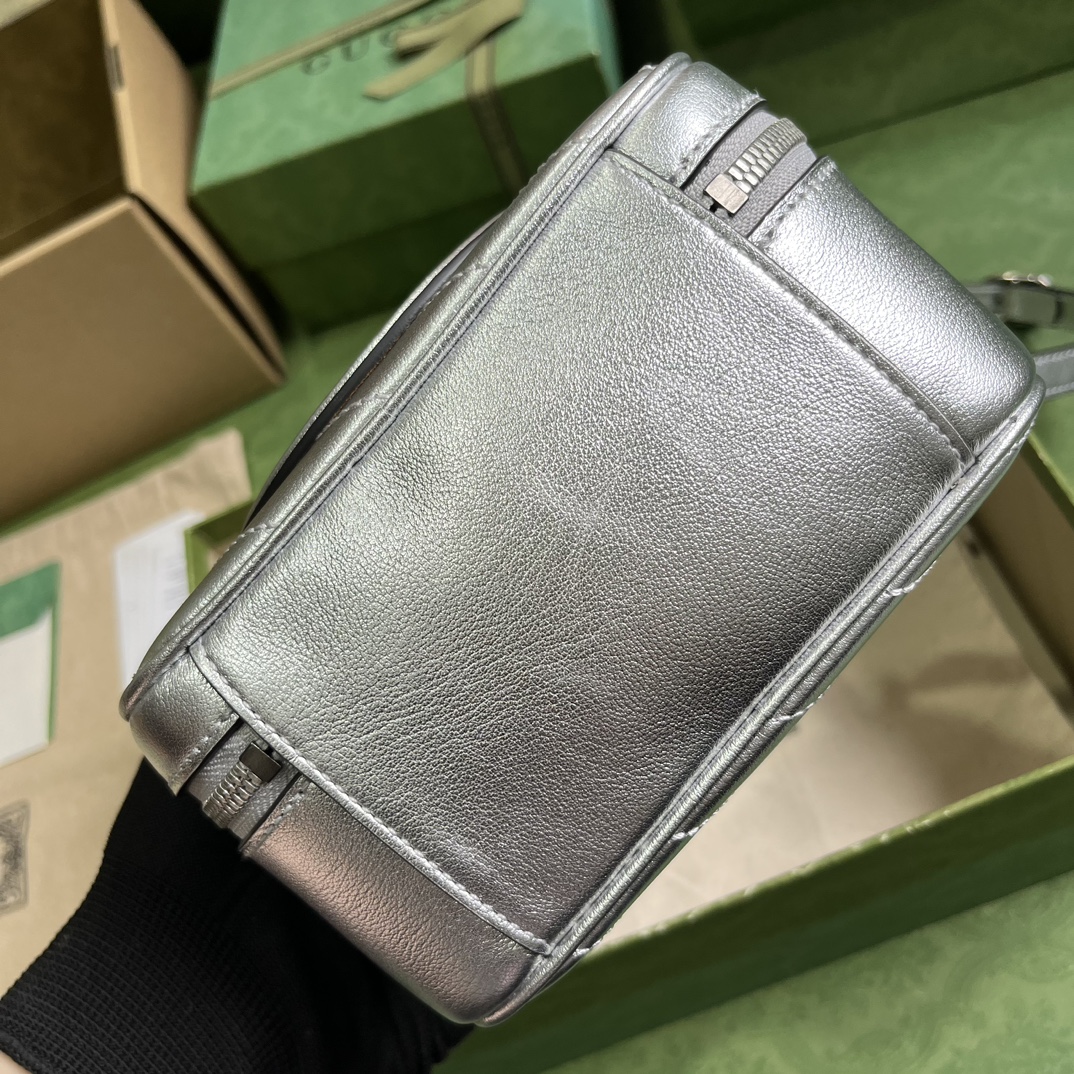 Bagsaaa Gvc*1 Blondie Top Handle Silver Leather Bag - 17x15x9cm
