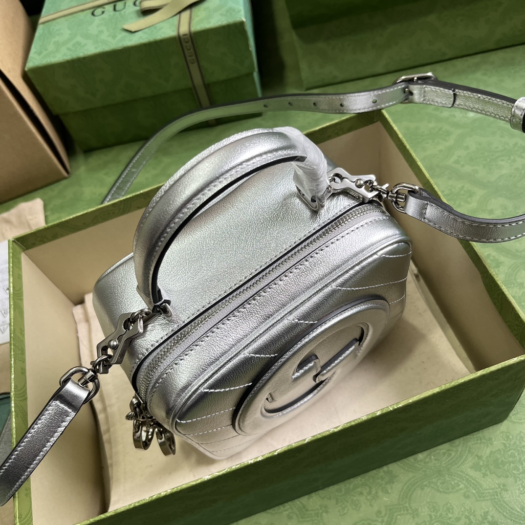 Bagsaaa Gvc*1 Blondie Top Handle Silver Leather Bag - 17x15x9cm