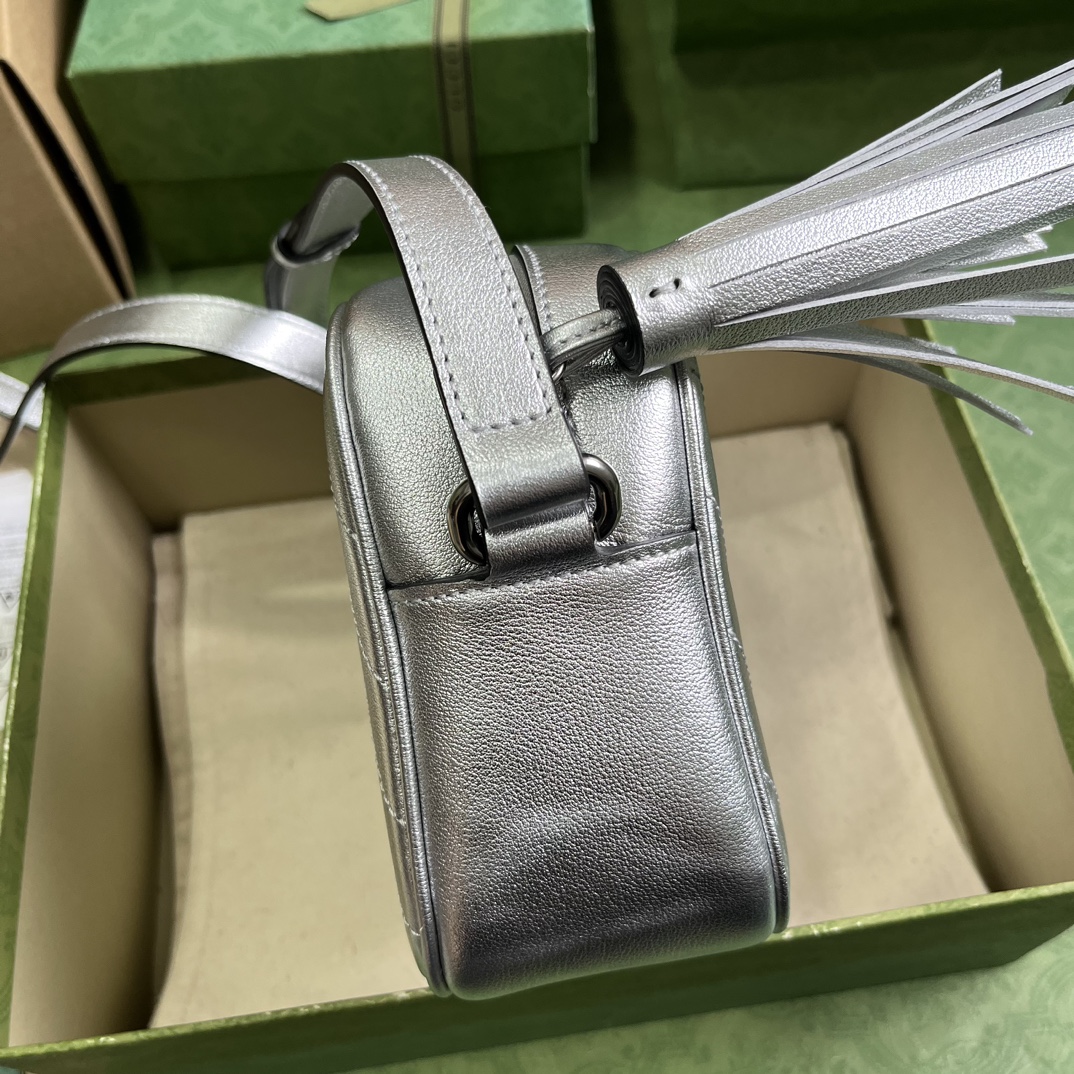 Bagsaaa Gvc*1 Blondie Small Shoulder Silver Leather Bag - 21*15.5*5cm