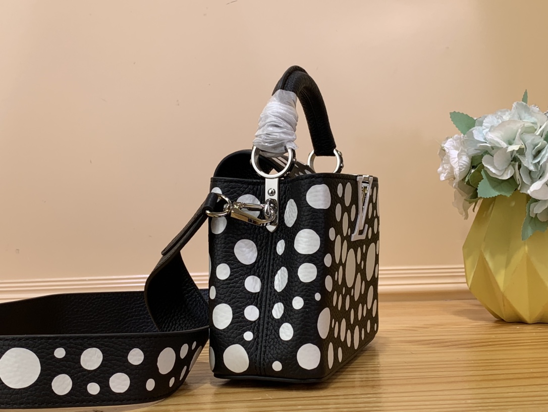 Bagsaaa L0vis Vvtt0n Capucines Mini YK Black/White - 21 x 14 x 8cm