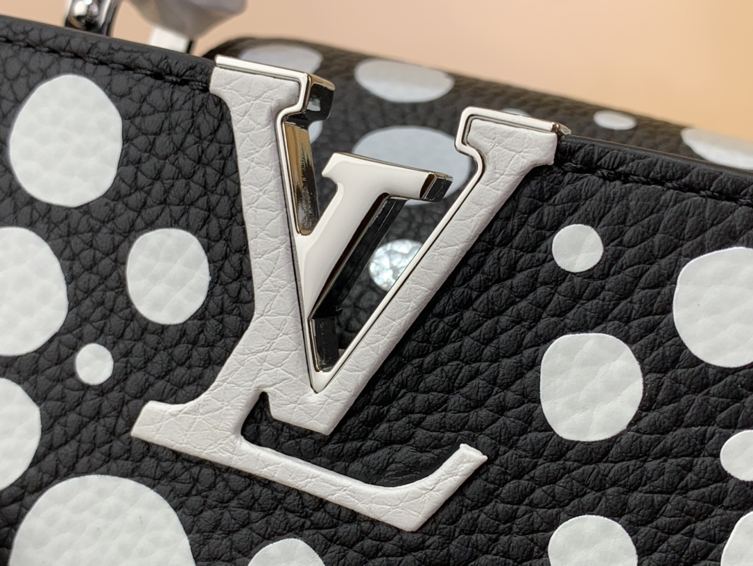 Bagsaaa L0vis Vvtt0n Capucines Mini YK Black/White - 21 x 14 x 8cm
