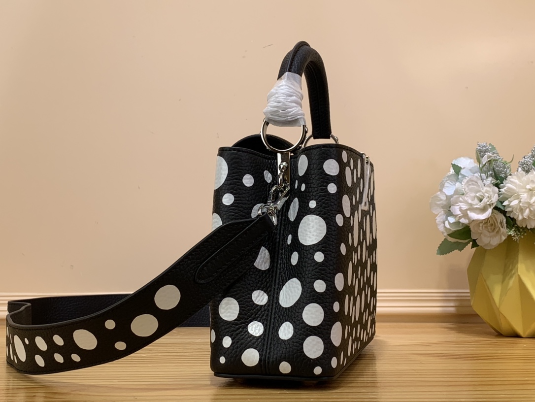 Bagsaaa L0vis Vvtt0n Capucines BB YK Black/White - 27 x 18 x 9 cm