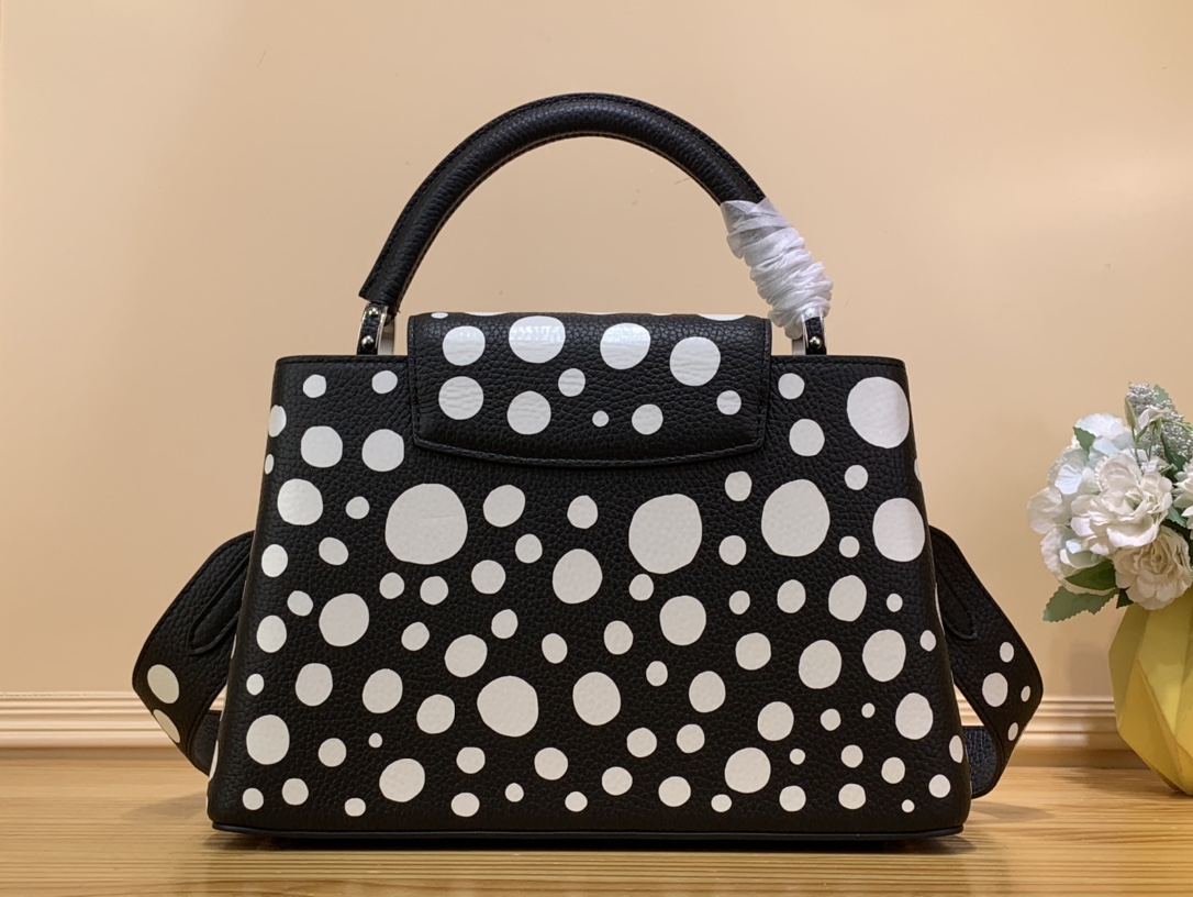 Bagsaaa L0vis Vvtt0n Capucines PM YK Black/White - 31cm