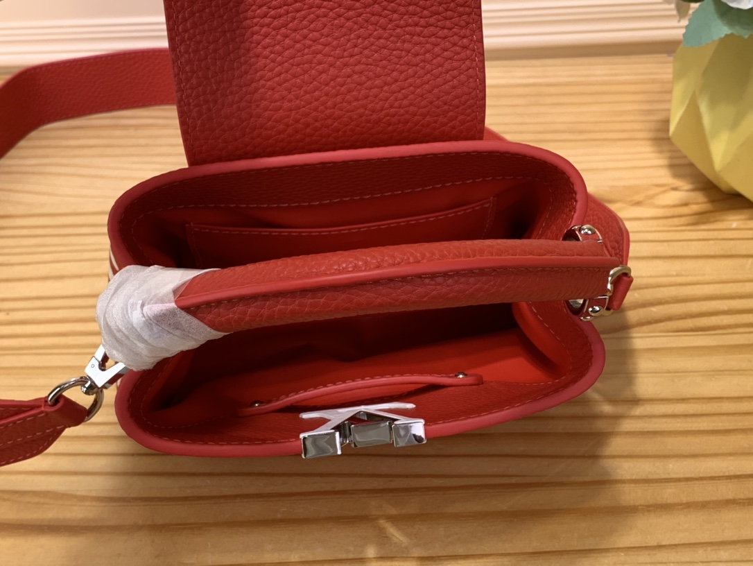 Bagsaaa L0vis Vvtt0n Capucines Mini YK Red - 21 x 14 x 8cm
