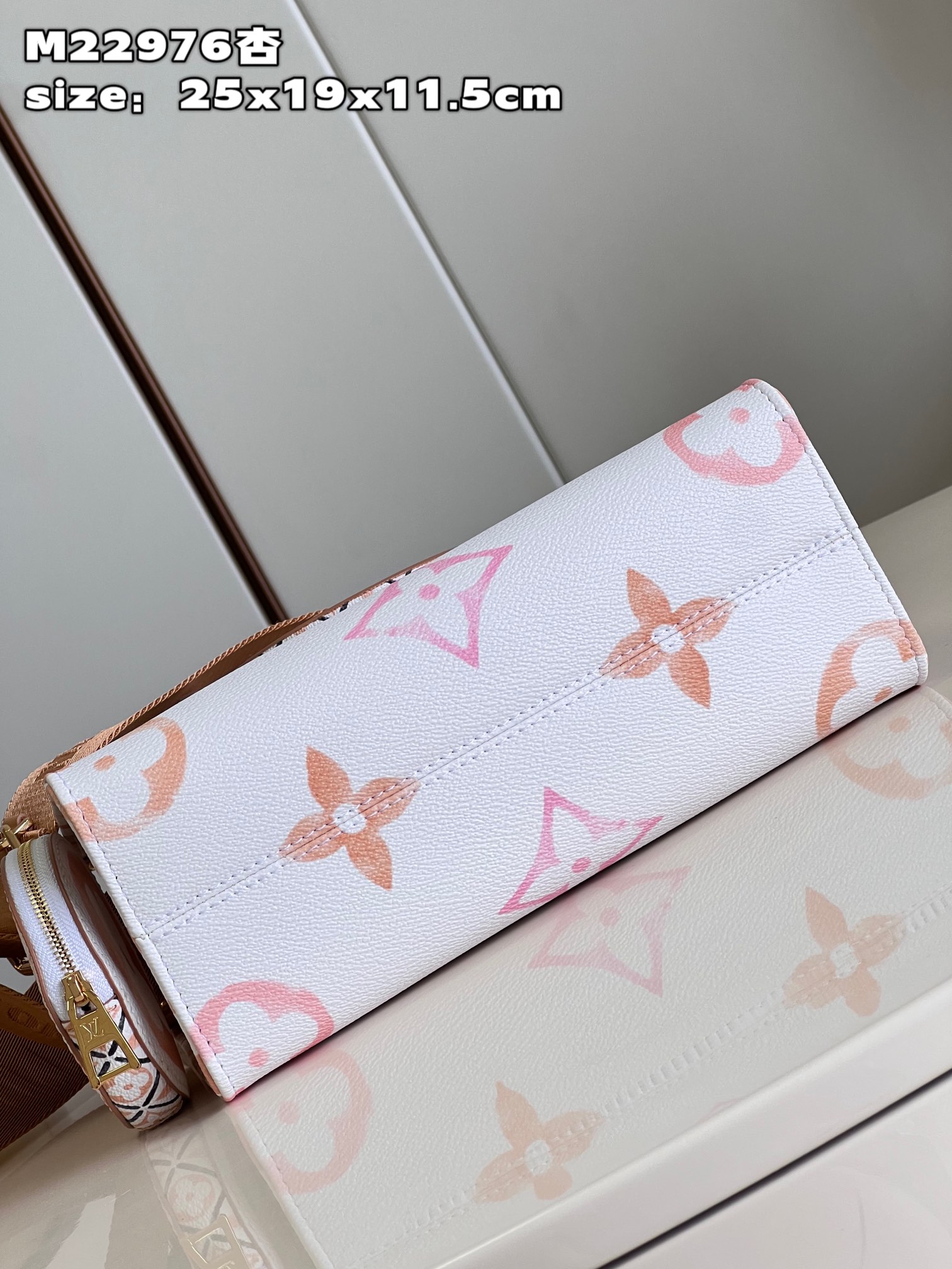Bagsaaa L0vis Vvtt0n By The Pool Onthego PM Beige - 25*19*11.5cm