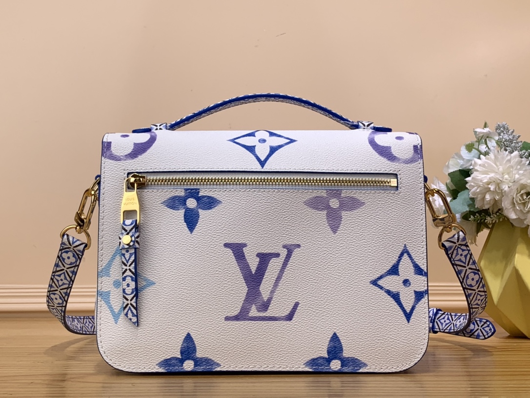 Bagsaaa L0vis Vvtt0n By The Pool Pochette Metis Blue - 25 x 19 x 7 cm