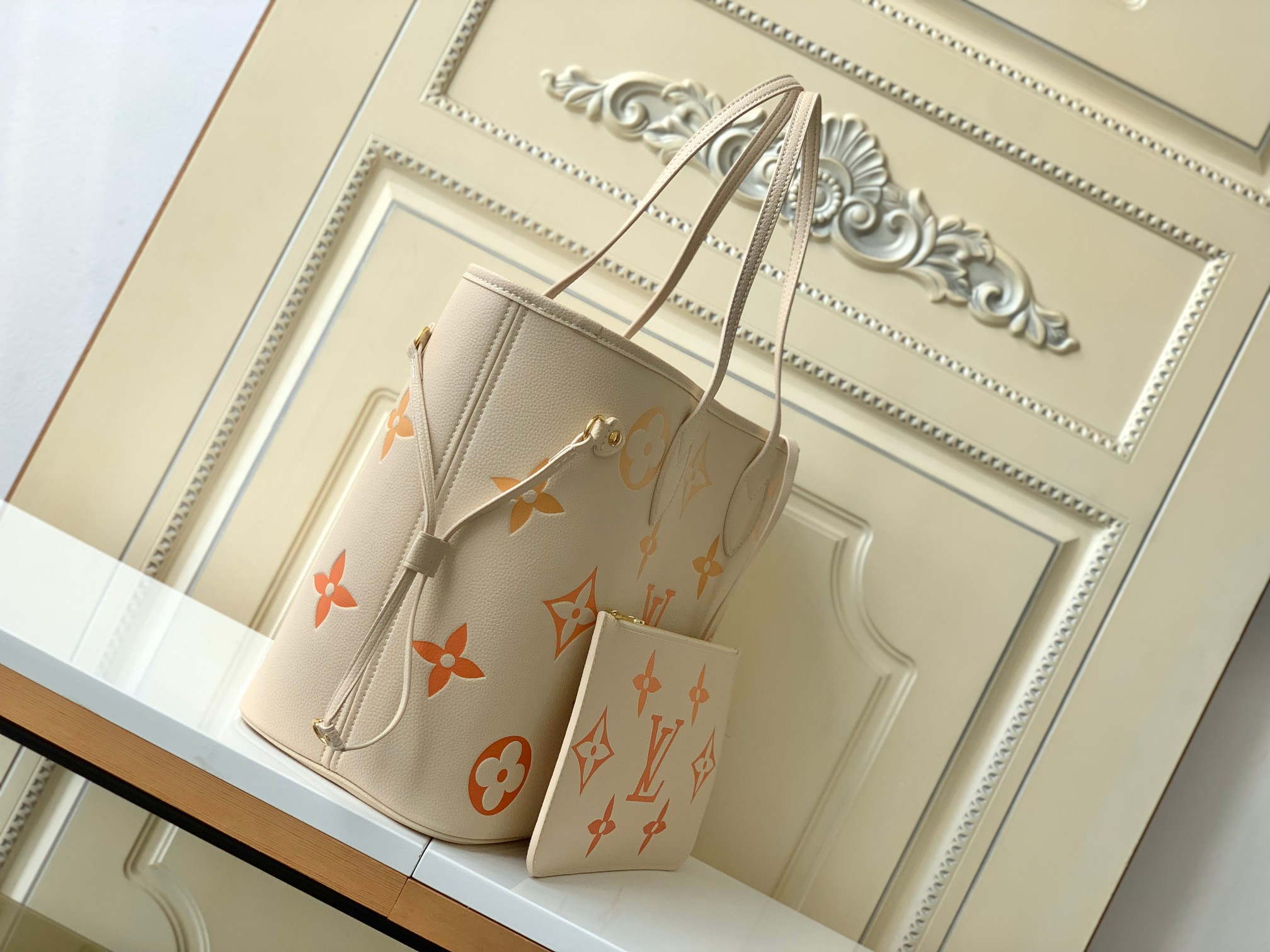 Bagsaaa L0vis Vvtt0n Neverfull MM Light Beige with gradient effect - 31 x 28 x 14 cm