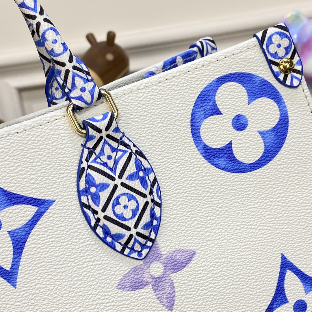 Bagsaaa L0vis Vvtt0n By The Pool Onthego MM Blue - 35*27*14CM