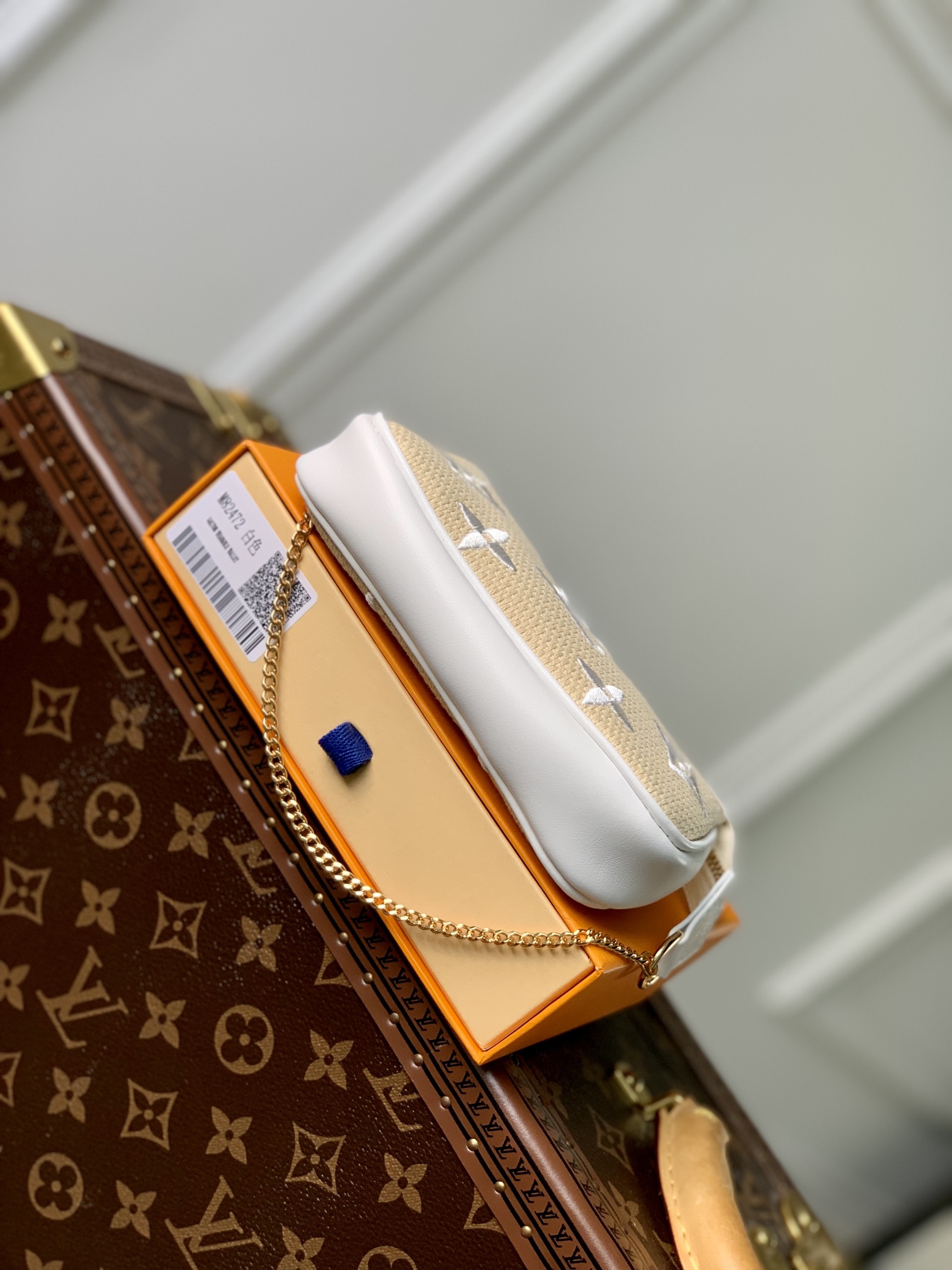 Bagsaaa L0vis Vvtt0n By The Pool Mini Pochette Accessoires White Cotton 15.5 x 10.5 x 4 cm