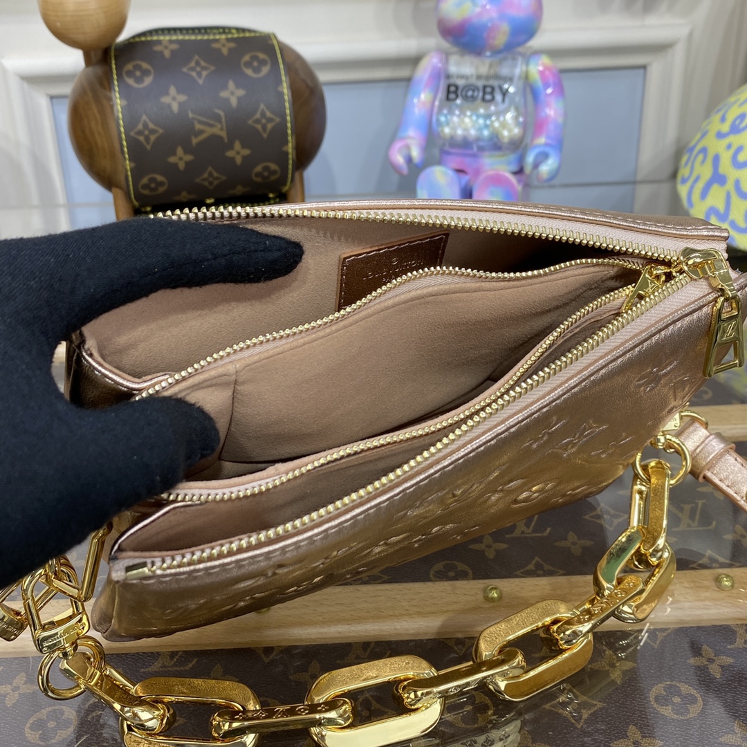 Bagsaaa L0vis Vvtt0n Coussin BB Rose Gold - 20 x 16 x 7 cm