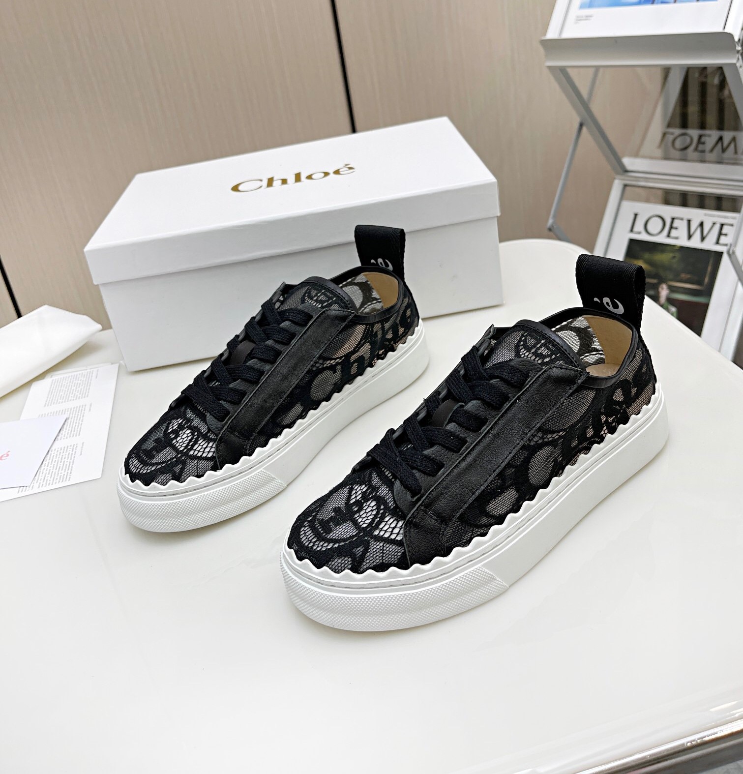 Bagsaaa Chloe Lauren Sneakers Black
