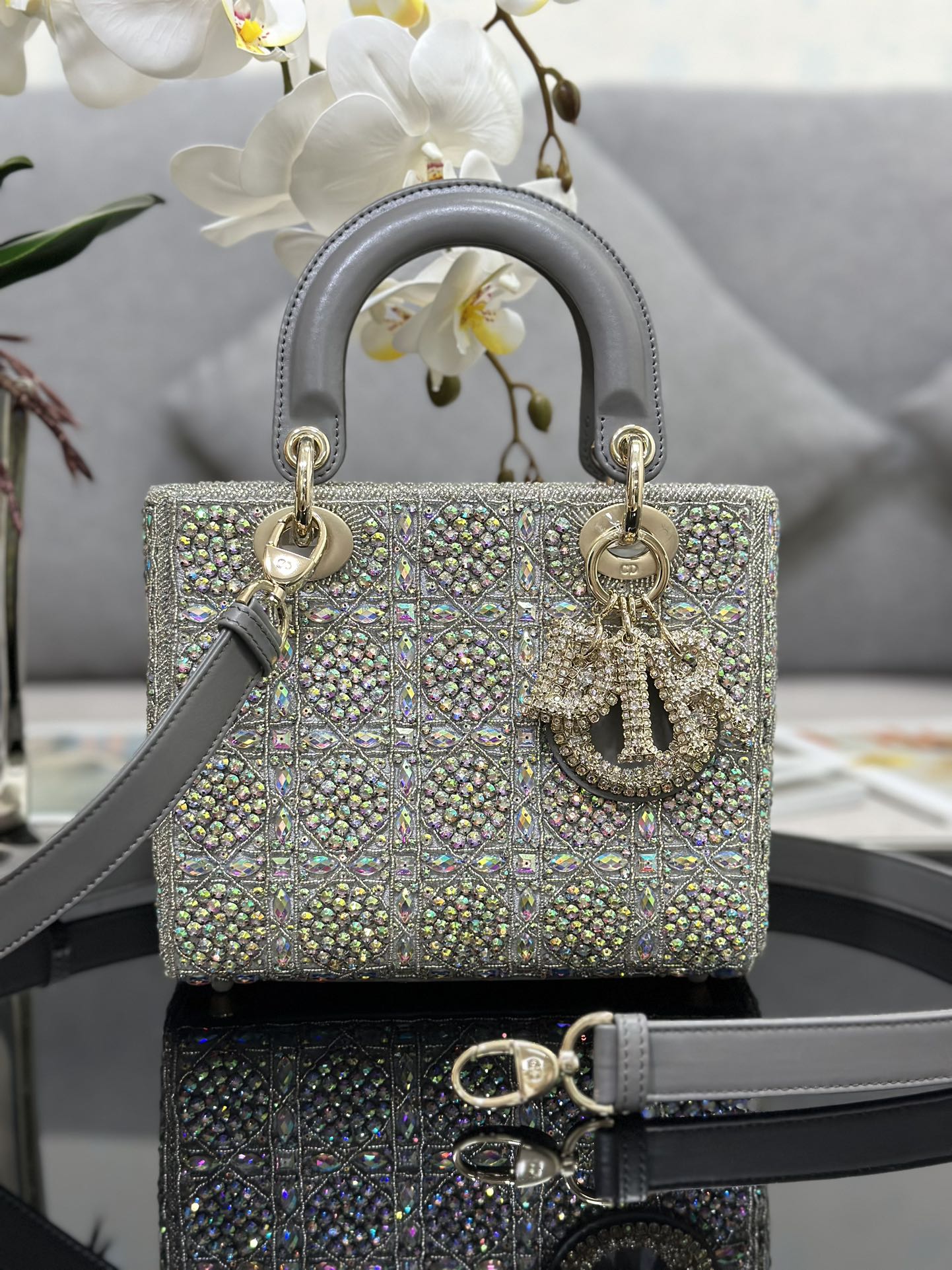 Bagsaaa D10r Lady Small Gray Smooth Calfskin and Satin with Bead Embroidery - 20 x 17 x 8 cm