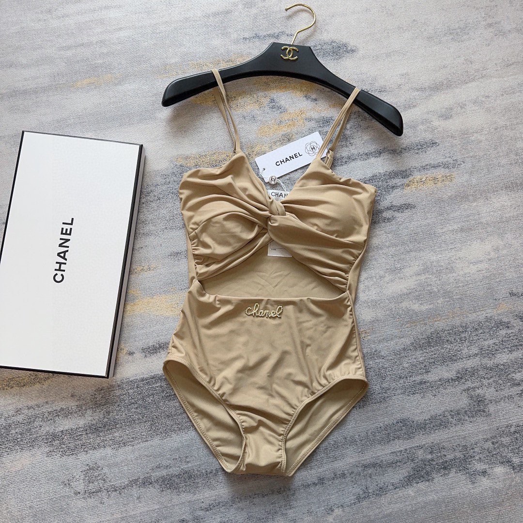 Bagsaaa Ch**el One Piece Beige Color