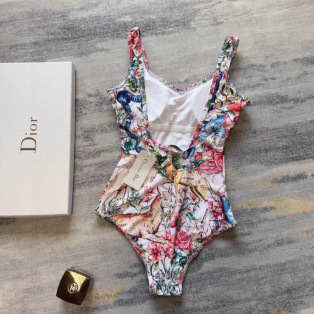 Bagsaaa D10r Swimwear One Piece White