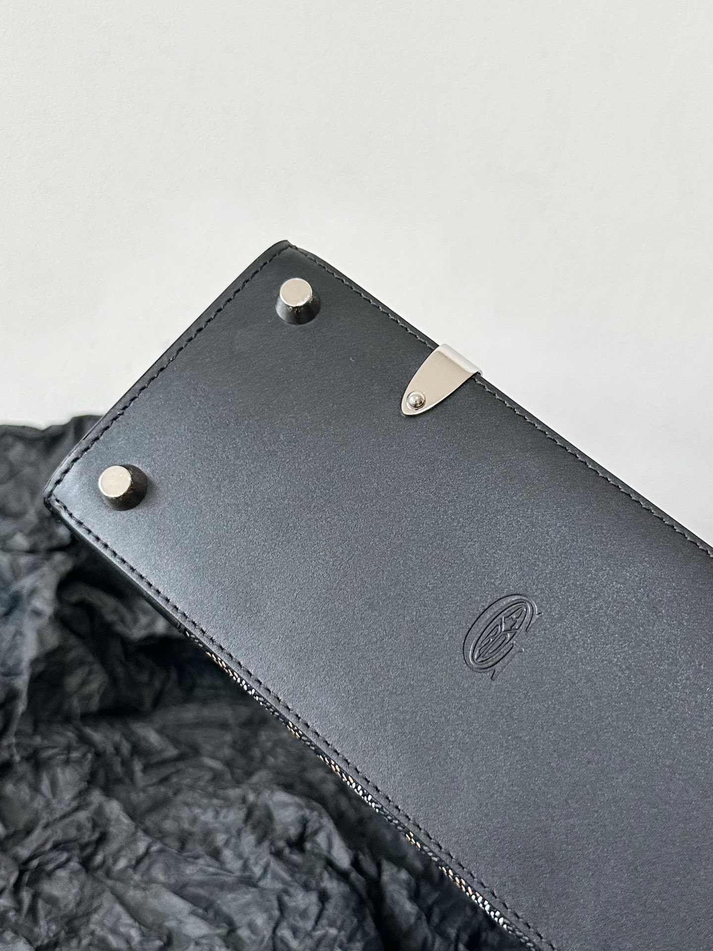 Bagsaaa G09ard Saigon Structure Mini Black Bag - 15 cm x 7.5 cm x 20 cm