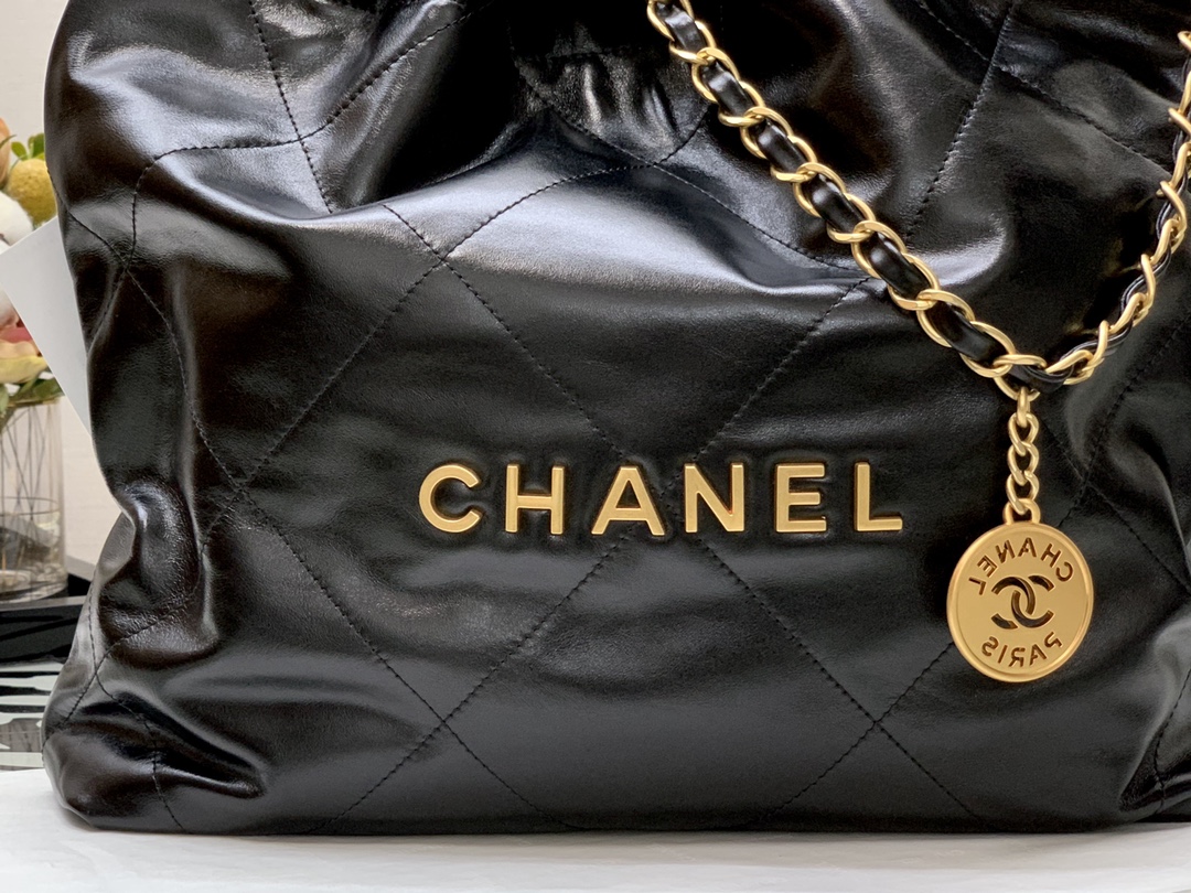 Bagsaaa Ch**el 22 small tote bag black gold hardware