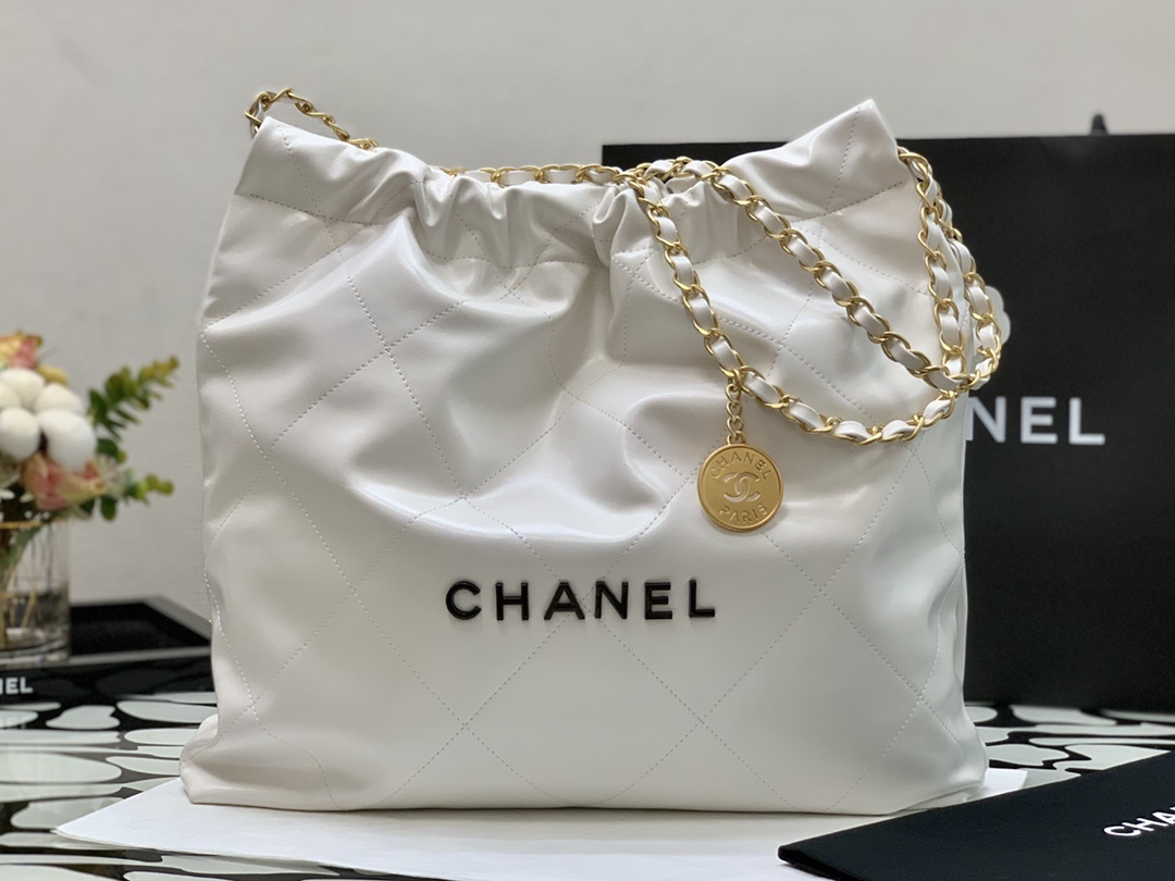 Bagsaaa Ch**el 22 tote bag White black letter