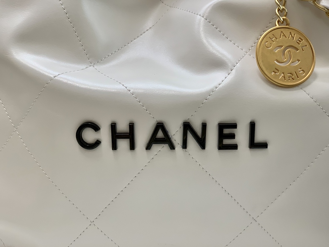 Bagsaaa Ch**el 22 tote bag White black letter