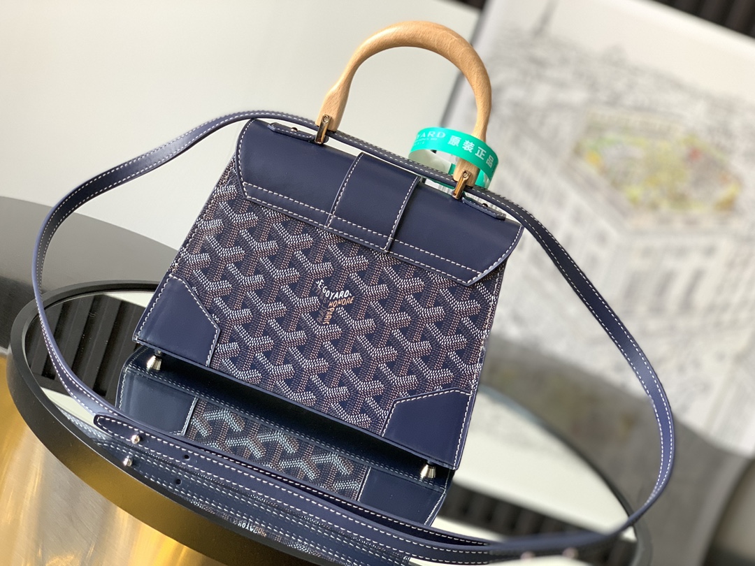 Bagsaaa G09ard Saigon Structure Mini Dark NavyBag - 15 cm x 7.5 cm x 20 cm