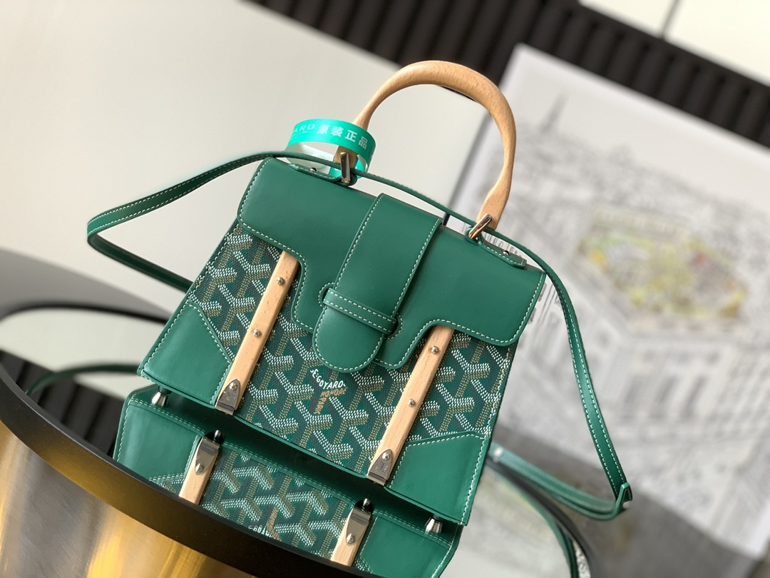 Bagsaaa G09ard Saigon Structure Mini Green Bag - 15 cm x 7.5 cm x 20 cm