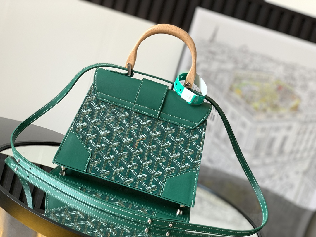 Bagsaaa G09ard Saigon Structure Mini Green Bag - 15 cm x 7.5 cm x 20 cm