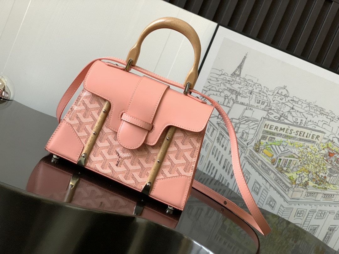 Bagsaaa G09ard Saigon Structure Mini Pink - 15 cm x 7.5 cm x 20 cm