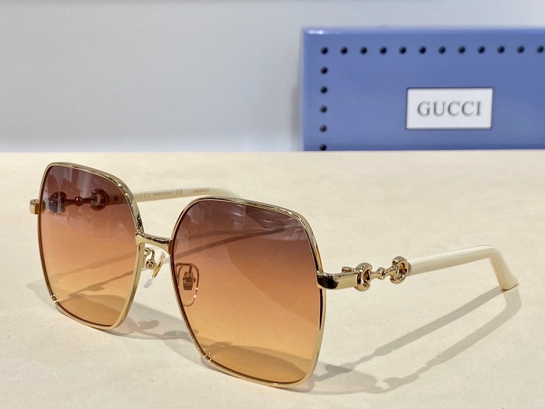 Bagsaaa Gvc*1 Sunglasses