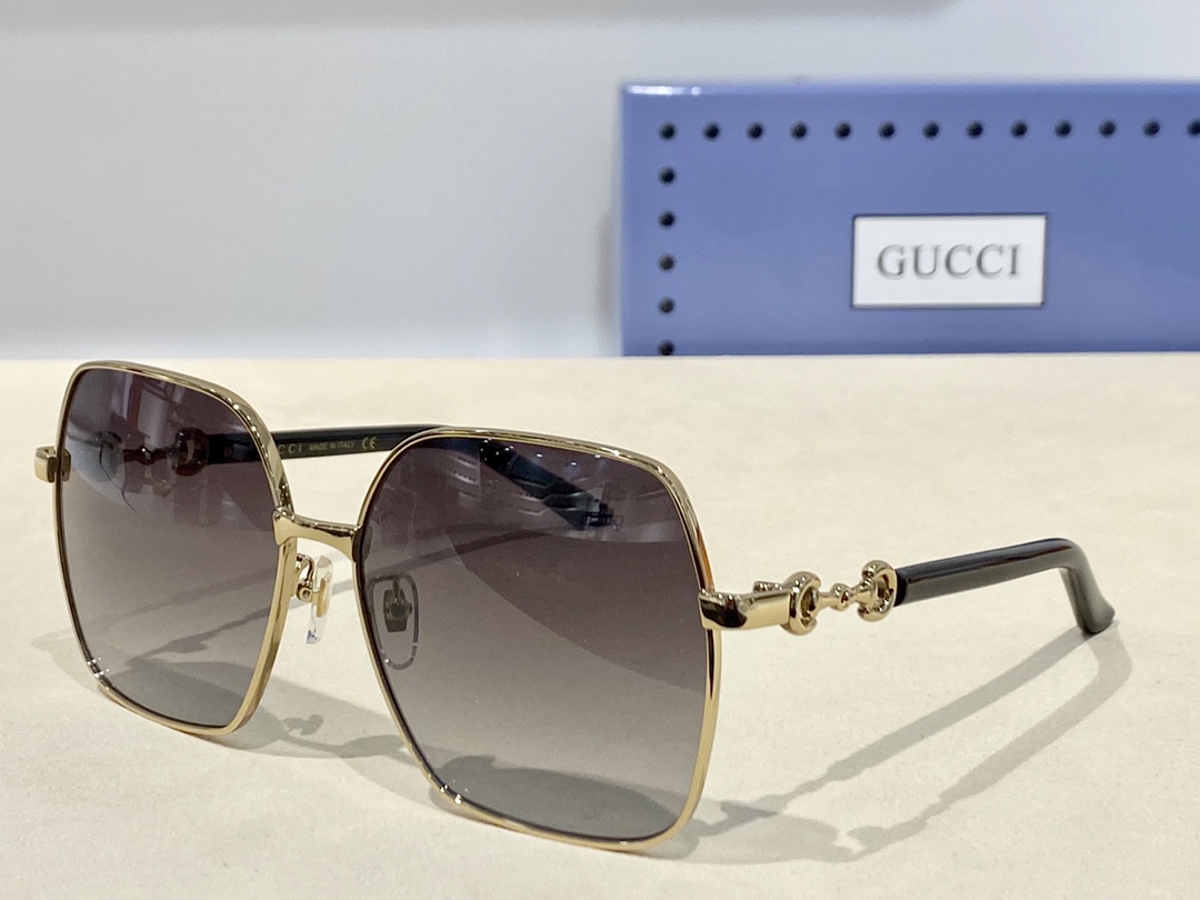 Bagsaaa Gvc*1 Sunglasses
