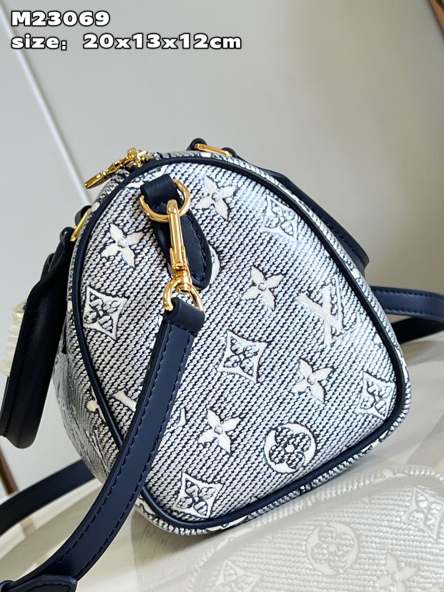 Bagsaaa L0vis Vvtt0n Nano Speedy Blue - 16 x 10 x 7.5 cm
