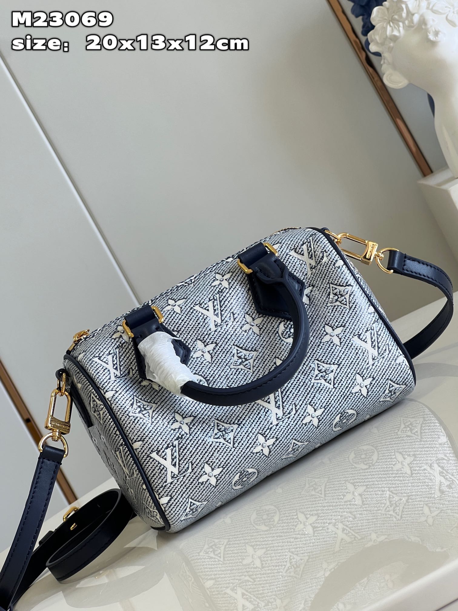 Bagsaaa L0vis Vvtt0n Nano Speedy Blue - 16 x 10 x 7.5 cm