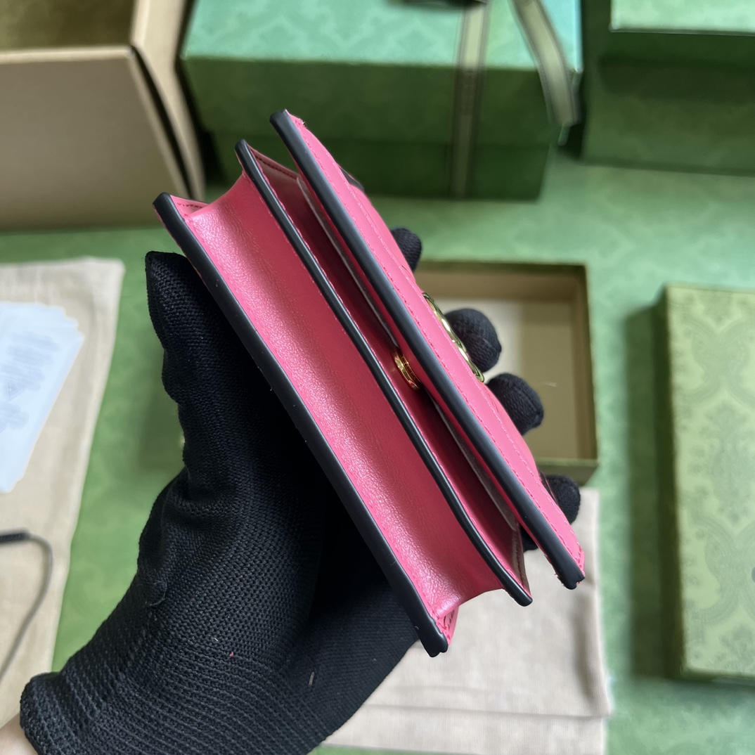 Bagsaaa Gvc*1 GG MATELASSÉ CARD CASE WALLET PINK - 11 x 8.5 x 3cm