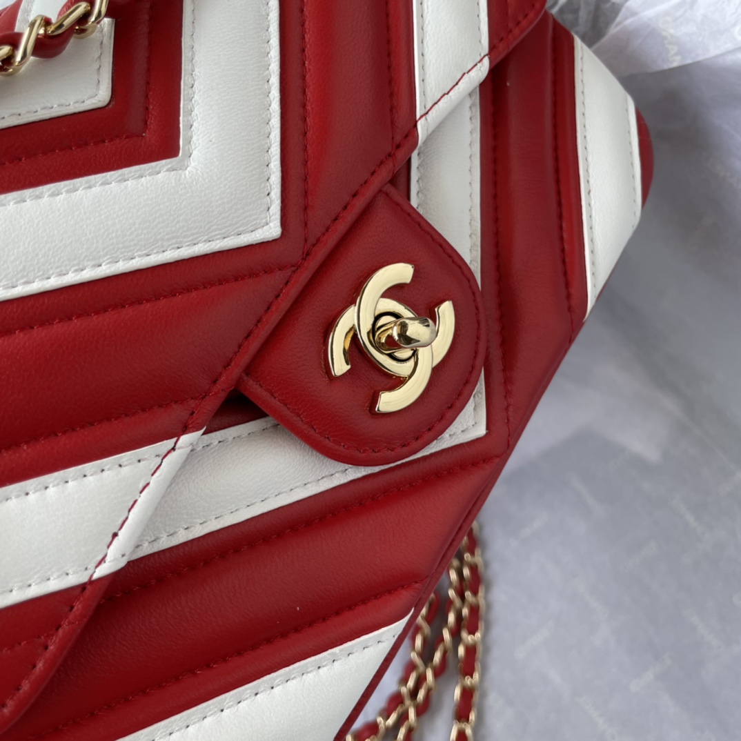 Bagsaaa Ch**el Flap Bag Chevron Red and White - 20*13*5cm
