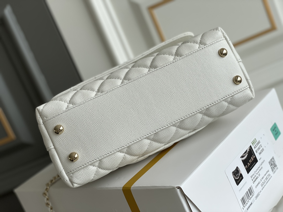 Bagsaaa Ch**el Coco Handle White Bag - 24x14x10cm