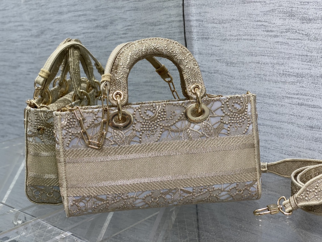 Bagsaaa D10r Lady D-Joy Gold D-Lace Embroidery with Macramé Effect - 26 *13.5 *5cm