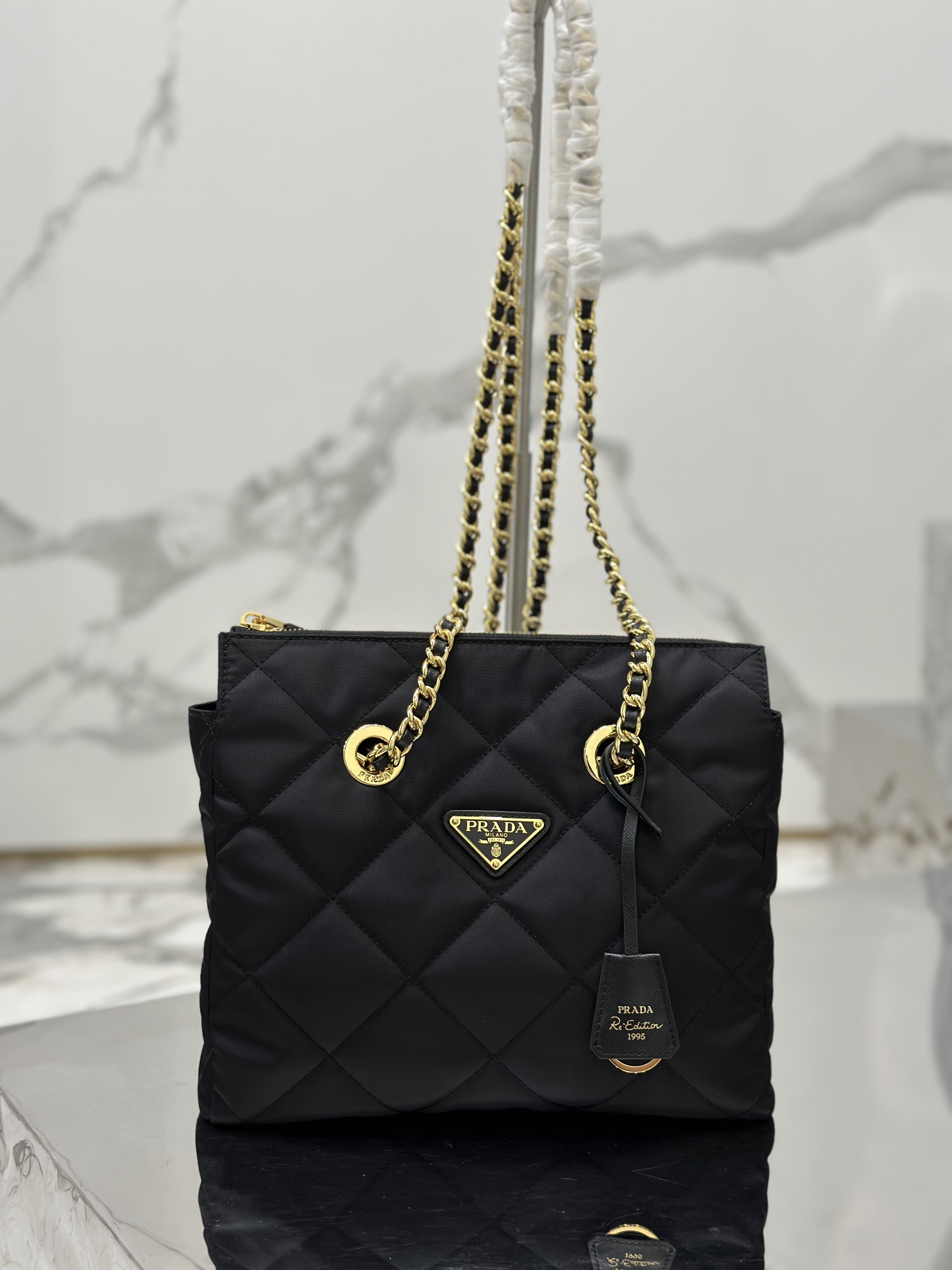 Bagsaaa Pra*a Re-Nylon tote black bag - 25x19x7cm