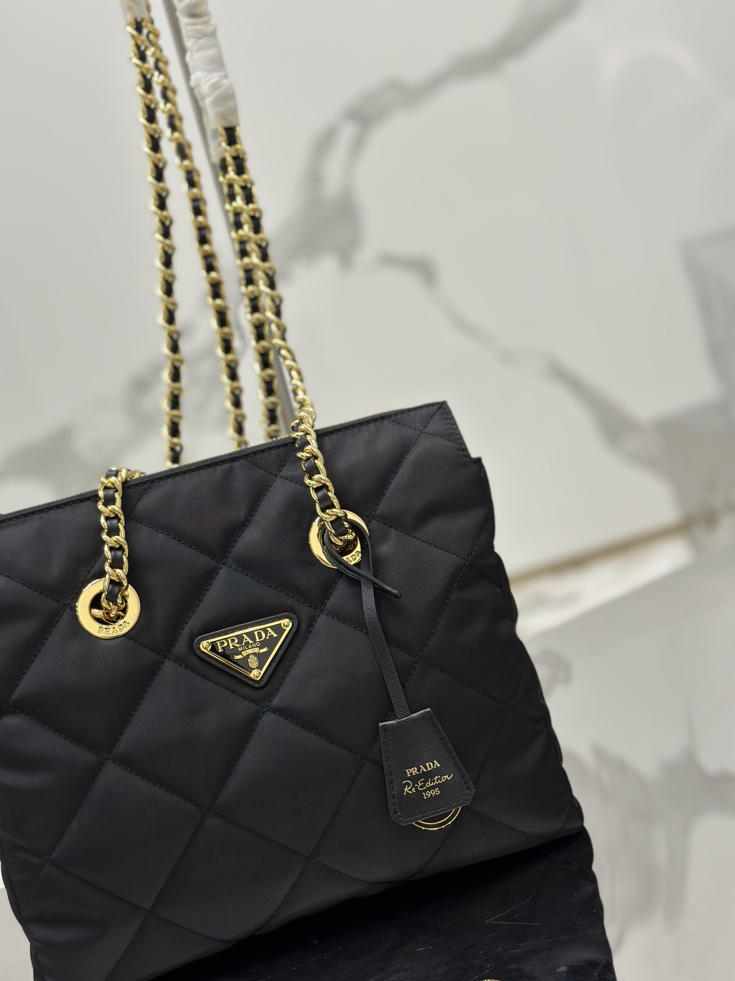 Bagsaaa Pra*a Re-Nylon tote black bag - 25x19x7cm
