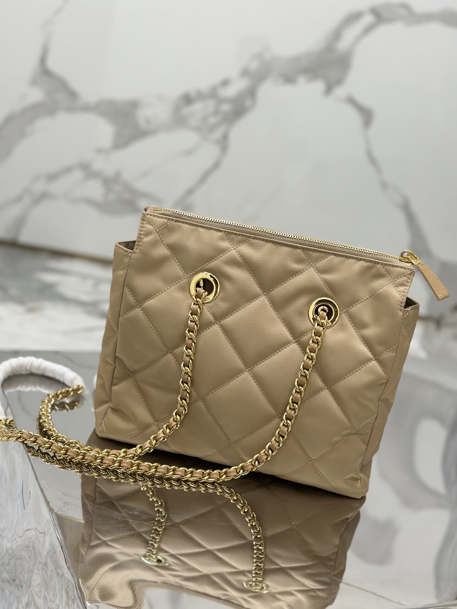 Bagsaaa Pra*a Re-Nylon tote beige bag - 25x19x7cm
